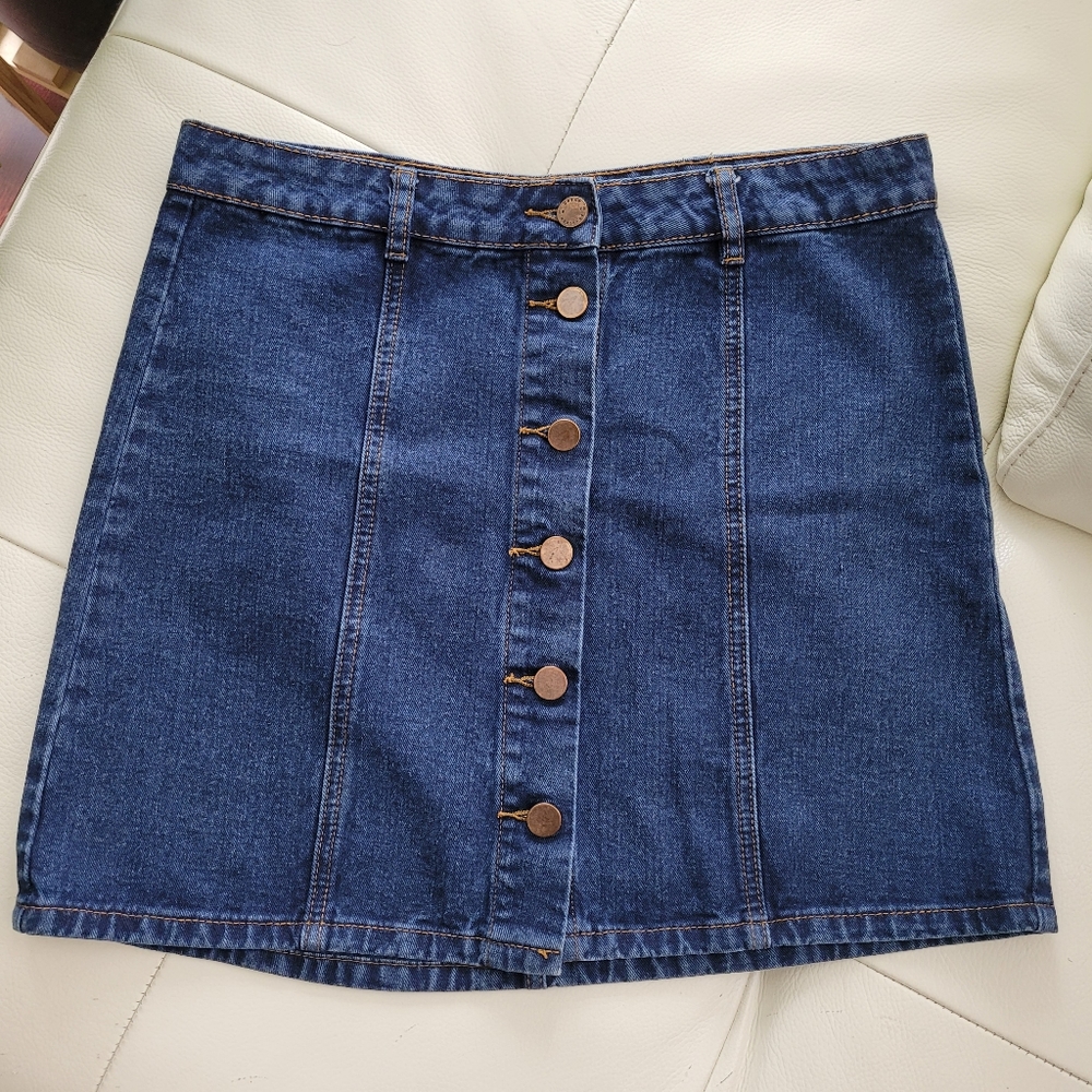 Denim button mini skirt
